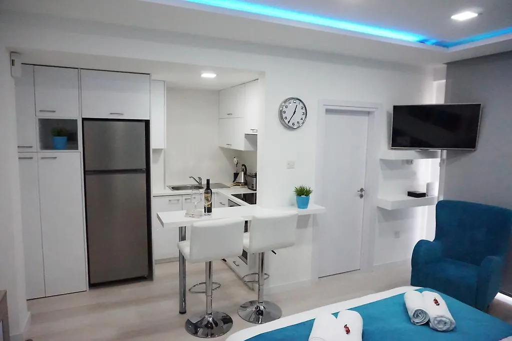 Lazuli Beach Apartment 209 Larnaca