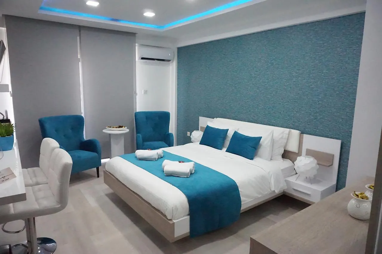 Lazuli Beach Apartment 209 contacts